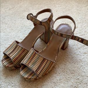 UO straw multicolored heels